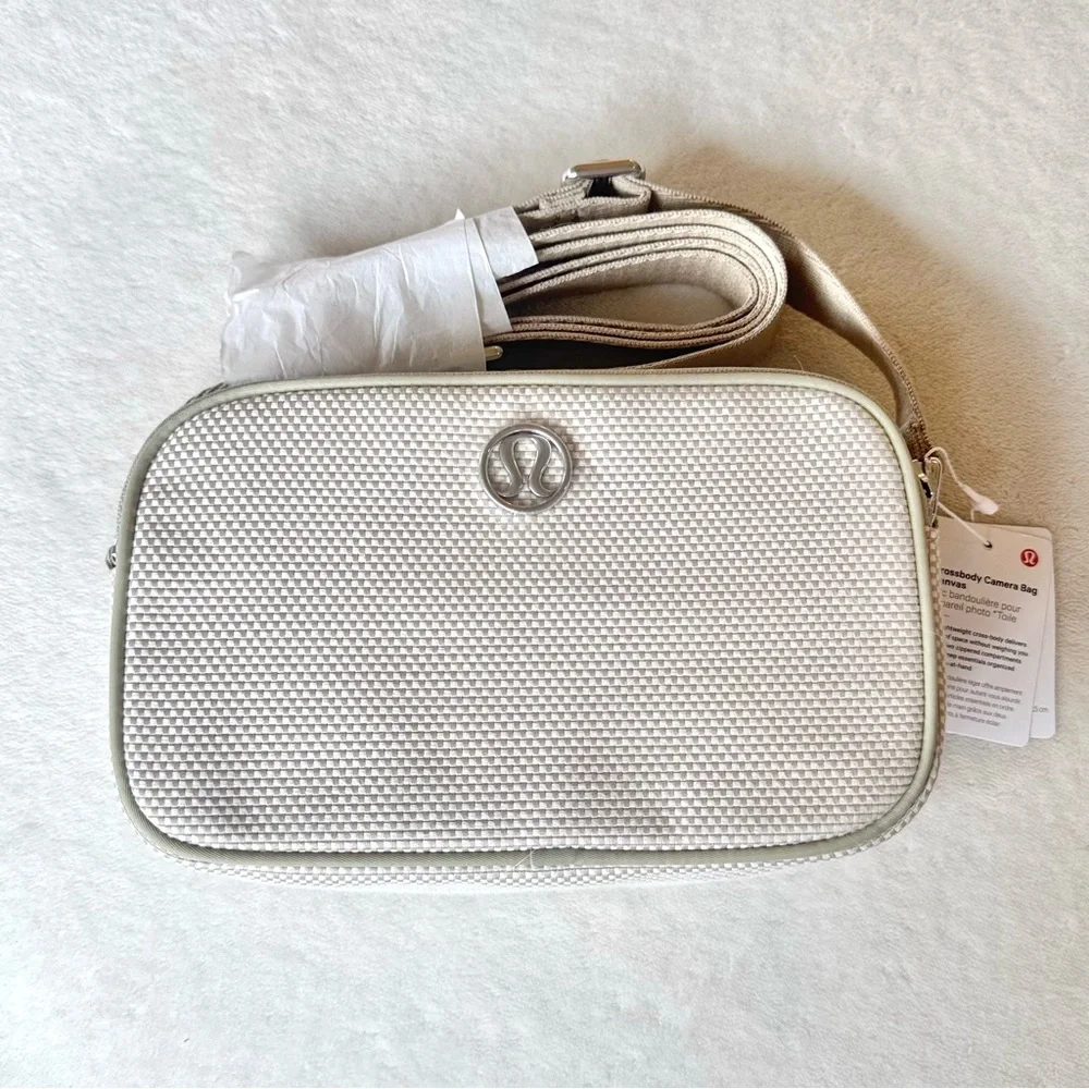 NWT Lululemon Crossbody Camera Bag *Canvas 2L – Movage Tan/Light Ivory/Raw Linen - Picture 2 of 16